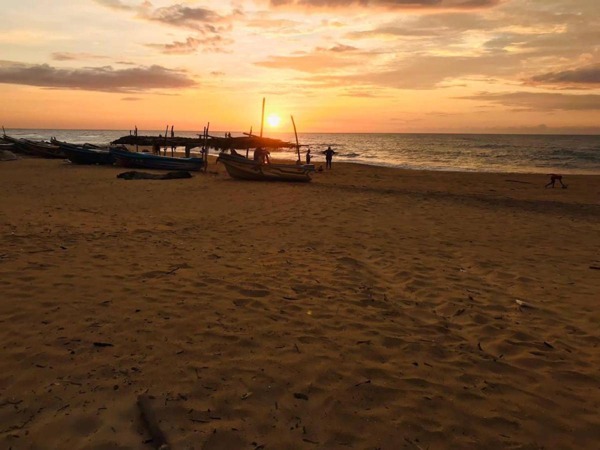 Sea Beach Resort เนกอมโบ ภายนอก รูปภาพ