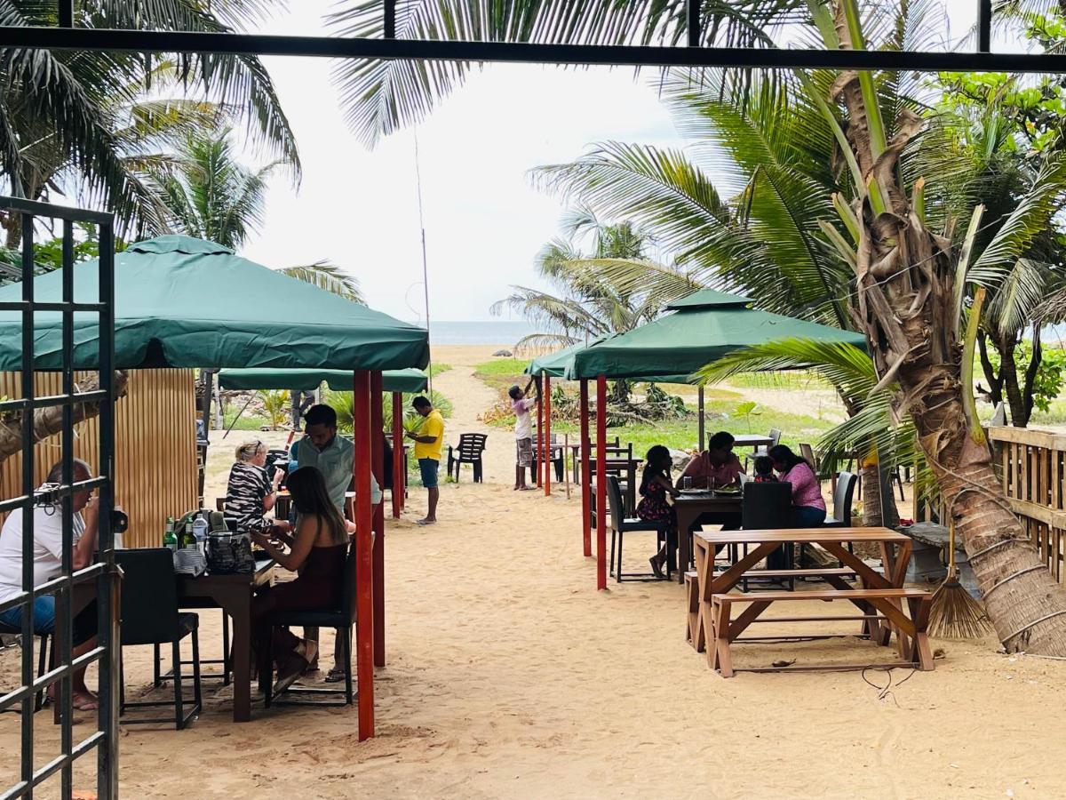 Sea Beach Resort เนกอมโบ ภายนอก รูปภาพ
